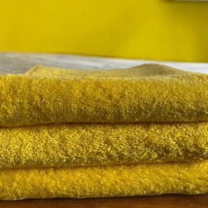 Peškir Indy 70x130 Glat 400g/m2 Žuti