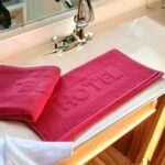 Peškir Hotel Pink 50x100 500 g/m2