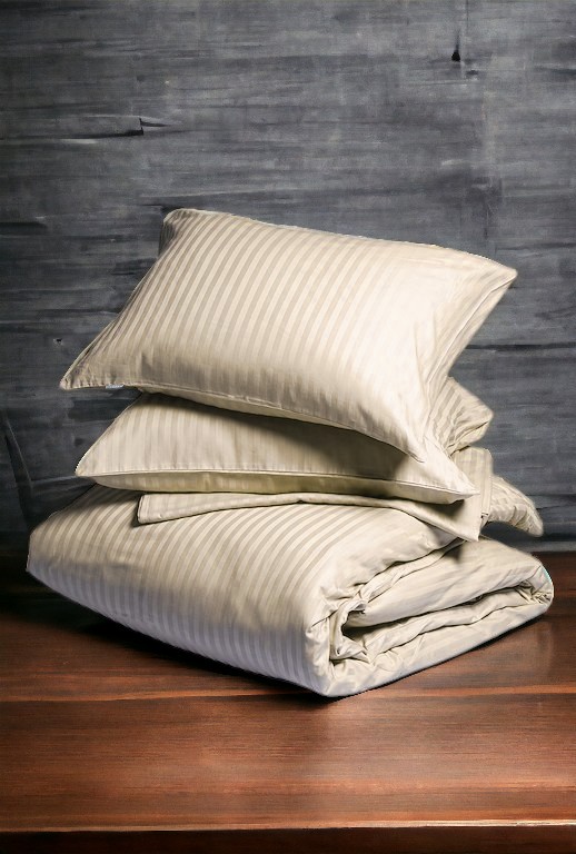 KARAMEL-DAMAST-POSTELJINA