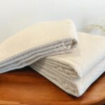 Frotirni prekrivač Winter 400g/m2 200x240cm Bež boja