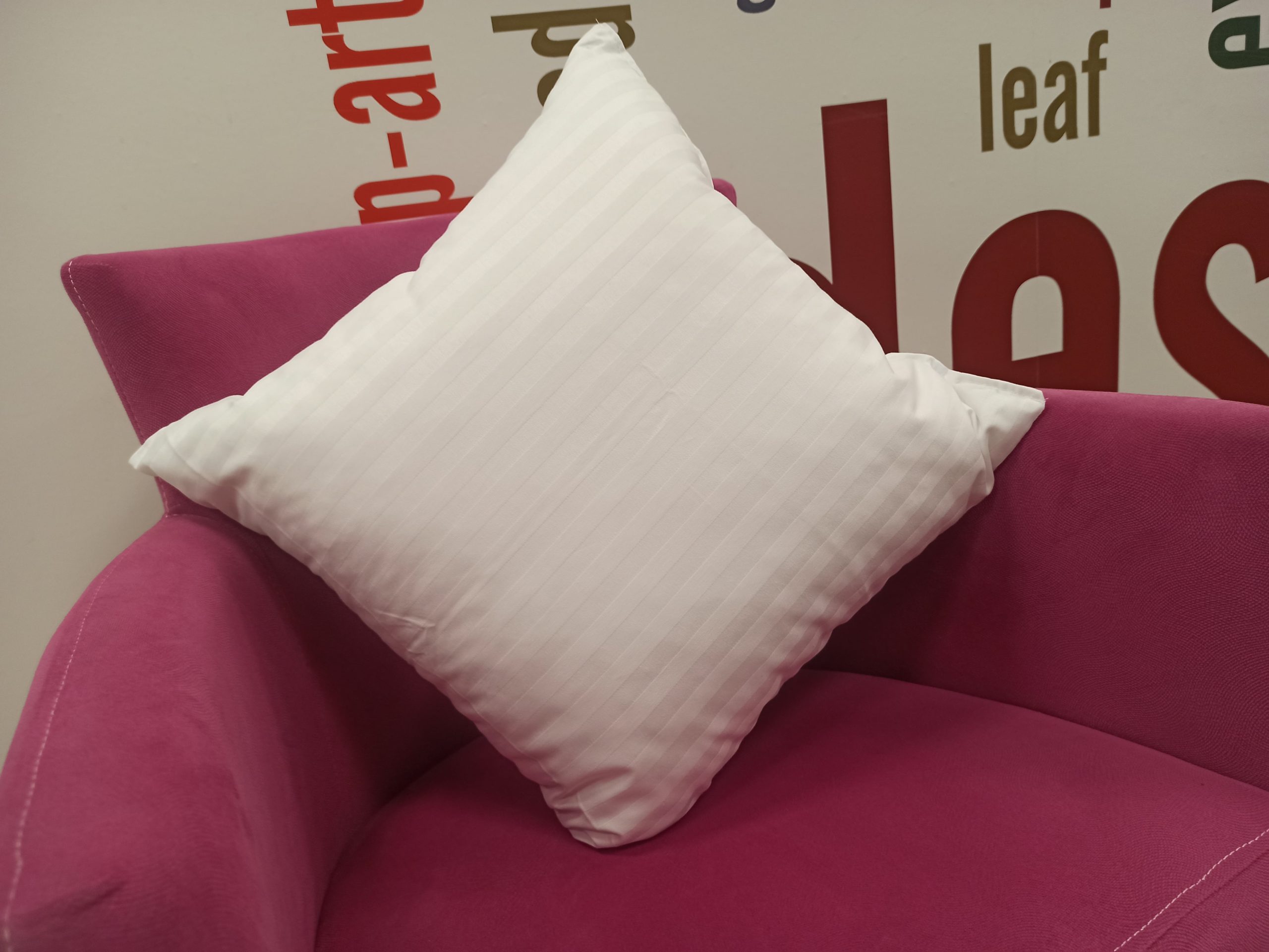 damast-jastucnica-scaled-3