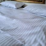 Posteljina Damast White lines 200x220cm