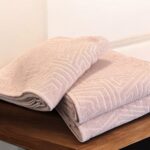 Frotirni prekrivač Winter 400g/m2 150x200cm Roze boja