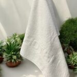 Peškir Hotel 45x75cm 500 g/m2 Delta