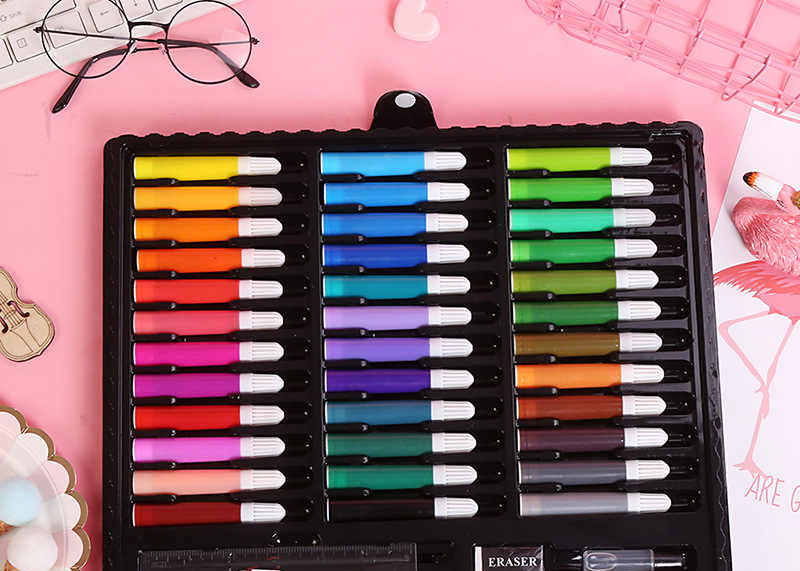 komplet-flomastera-i-bojica-od-150-delova-1