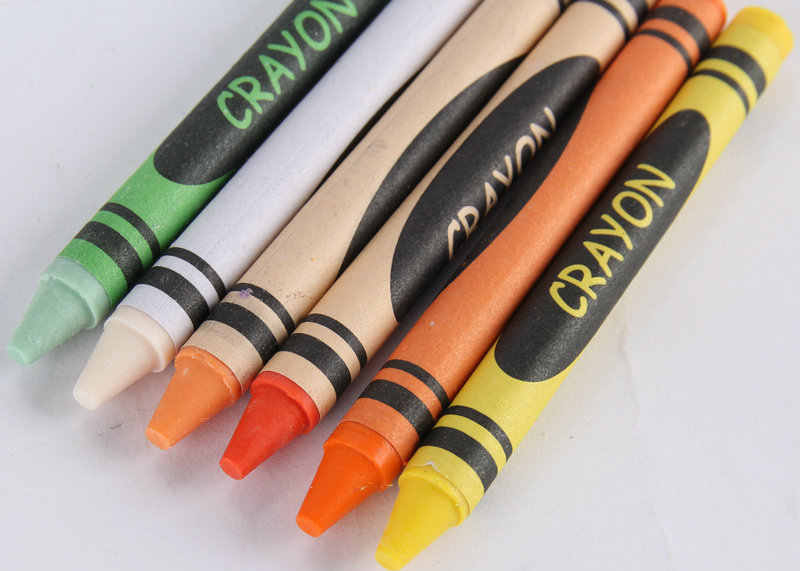 komplet-flomastera-i-bojica-od-150-delova