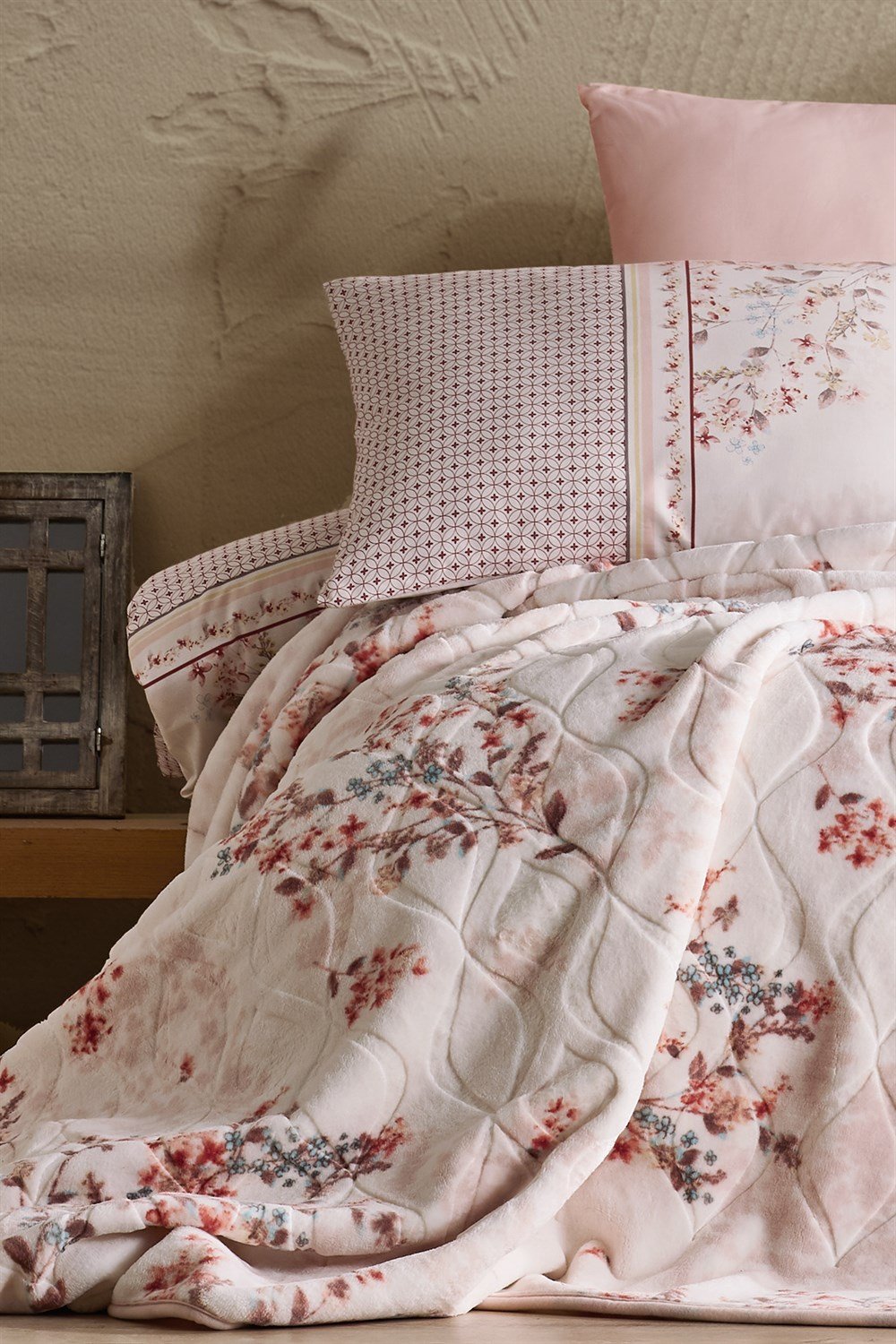 posteljina-melaniesomon