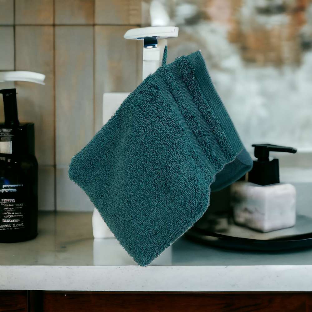 rukavica-za-sminku-tamno-zelena-5