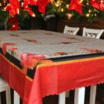 Stolnjak Novogodisnji 150x220cm Sveca