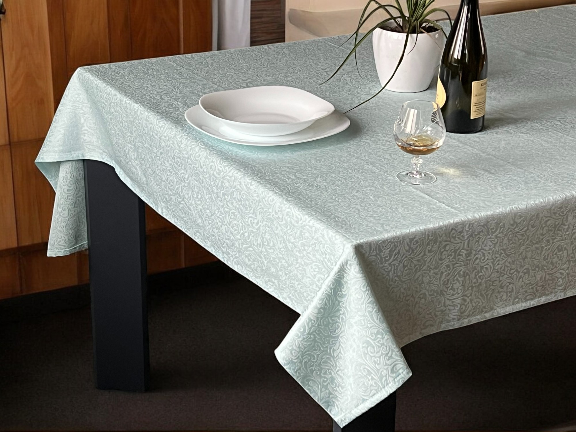 341stolnjakrezedosara-1