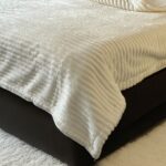 Ćebe 150x200cm Dva lica A16 Prljavo bela boja