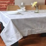 Stolnjak Nisan Bela boja 160x220cm