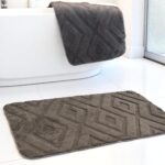 Dvodelni set prostirki za kupatilo – Cik-cak dizajn A7