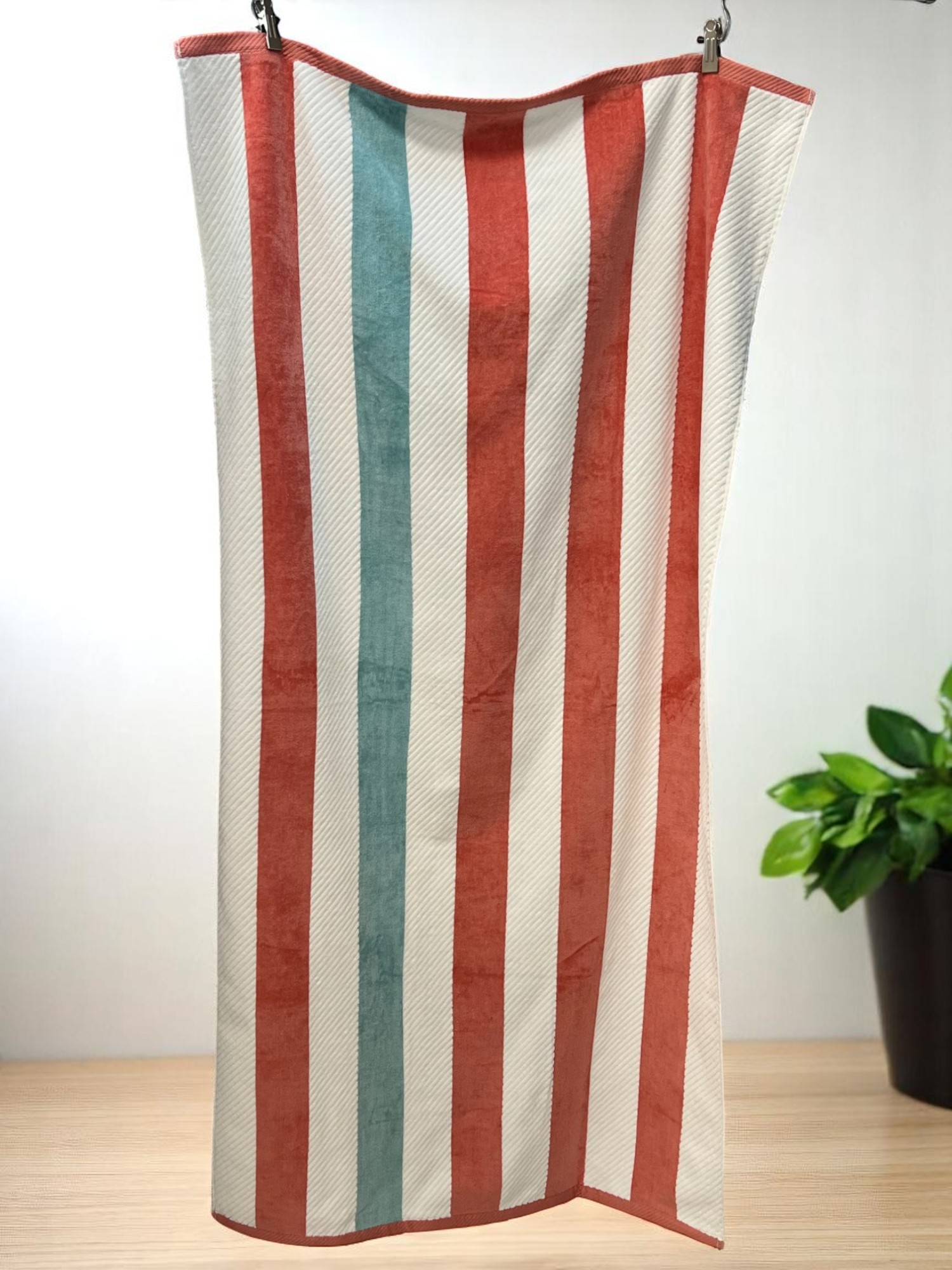 Plazni-peskir-Stripes-160x82-cm-–-100-pamuk-A1