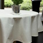 Stolnjak Ovalnog oblika 160x220cm White cube