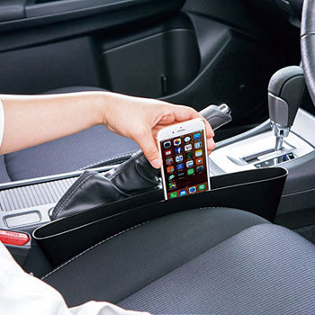 mono20015862-151030-02